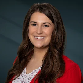Katie Maynes Headshot